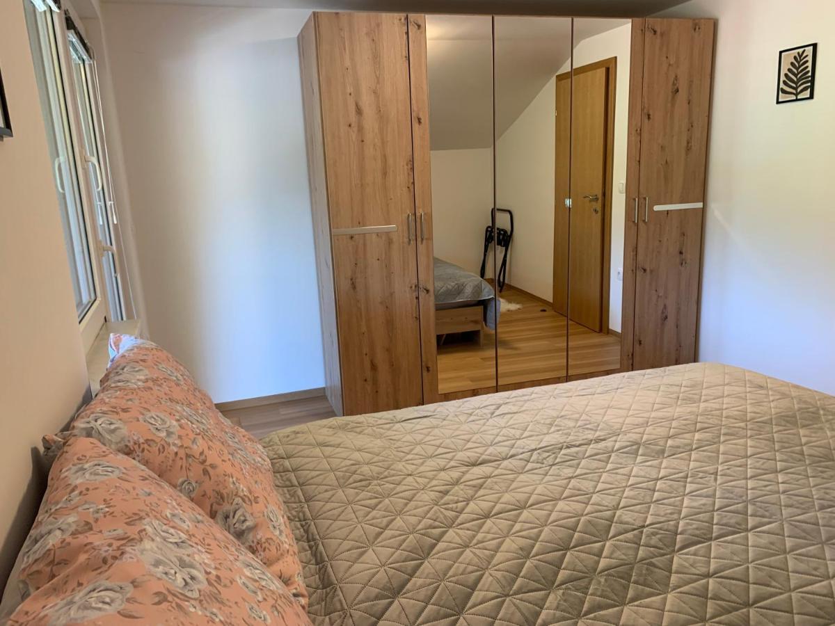 Apartmaji Pr' Nas Laško Εξωτερικό φωτογραφία