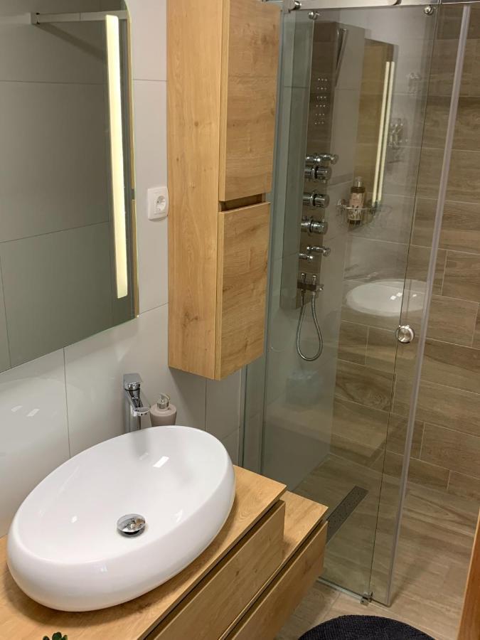 Apartmaji Pr' Nas Laško Εξωτερικό φωτογραφία